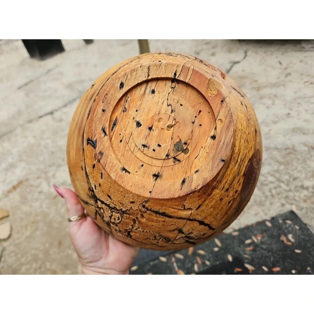 Spalted Wood Bowl Hand Turned‎ 10.5